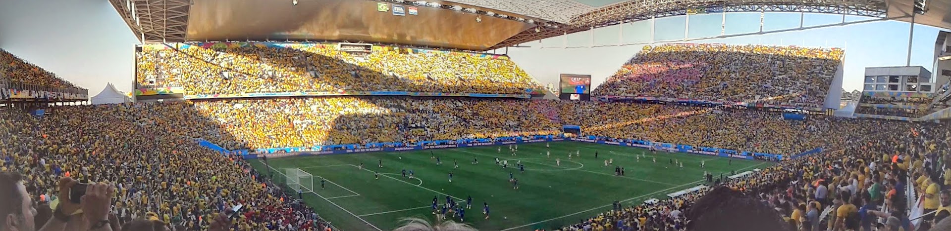 Vista panorâmica das arquibancadas da Arena Corinthians durante o ensaio